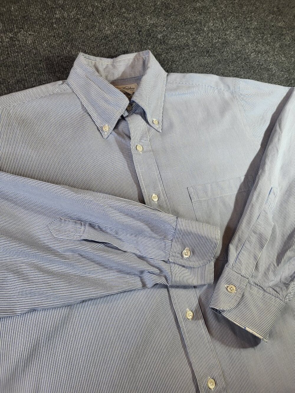Brooks Brothers Mens Shirt 15.5 32 100% Cotton Blue Striped Button Down Long Slv